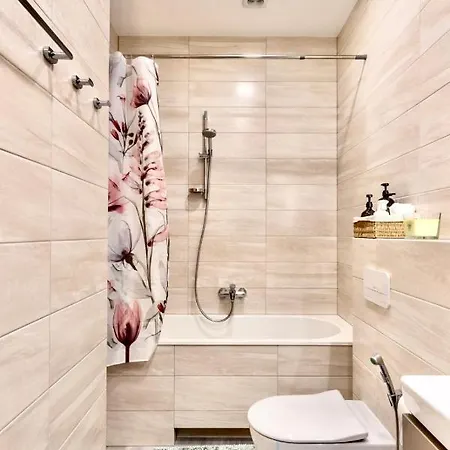 Flori - Boutique Penthouse Apartment Druskininkai